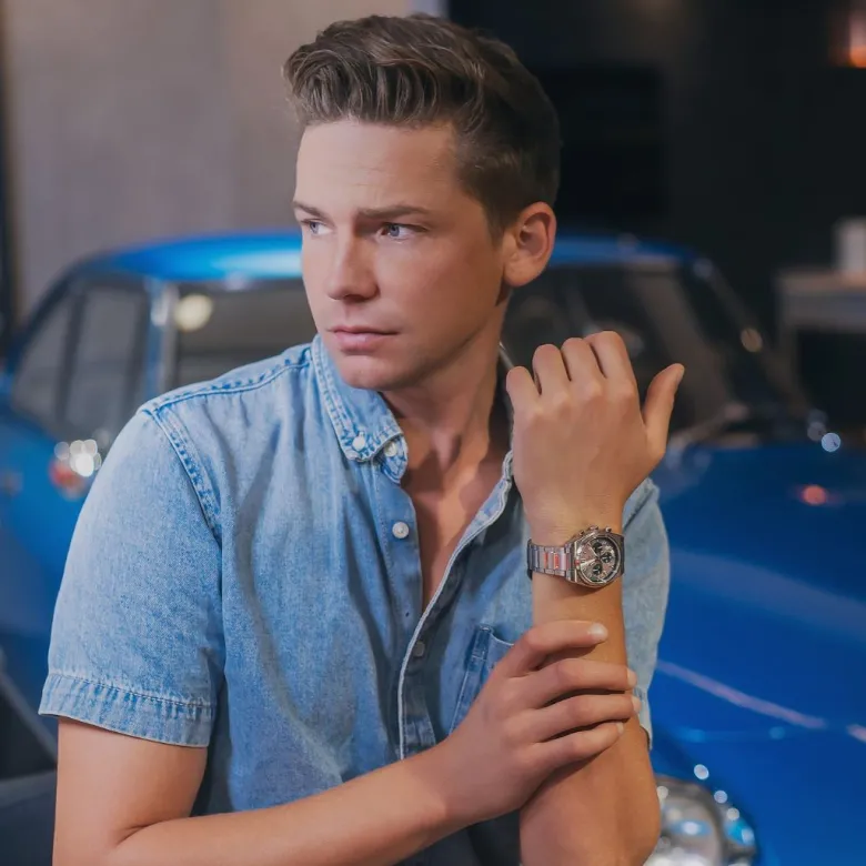 Casio Edifice EFB-730D-7AVUEF rannekello