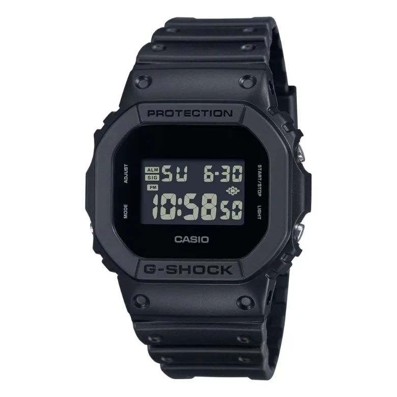 Casio G-Shock DW-5600UBB-1 rannekello