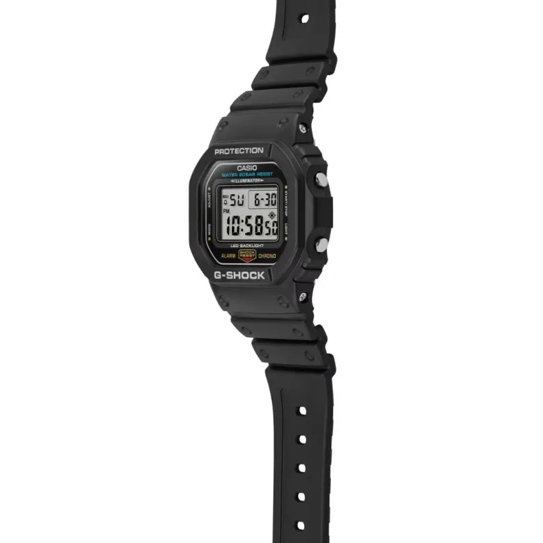 Casio G-Shock DW-5600UE-1ER rannekello