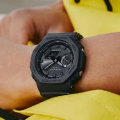 Casio G-Shock GA-B2100-1A1ER rannekello