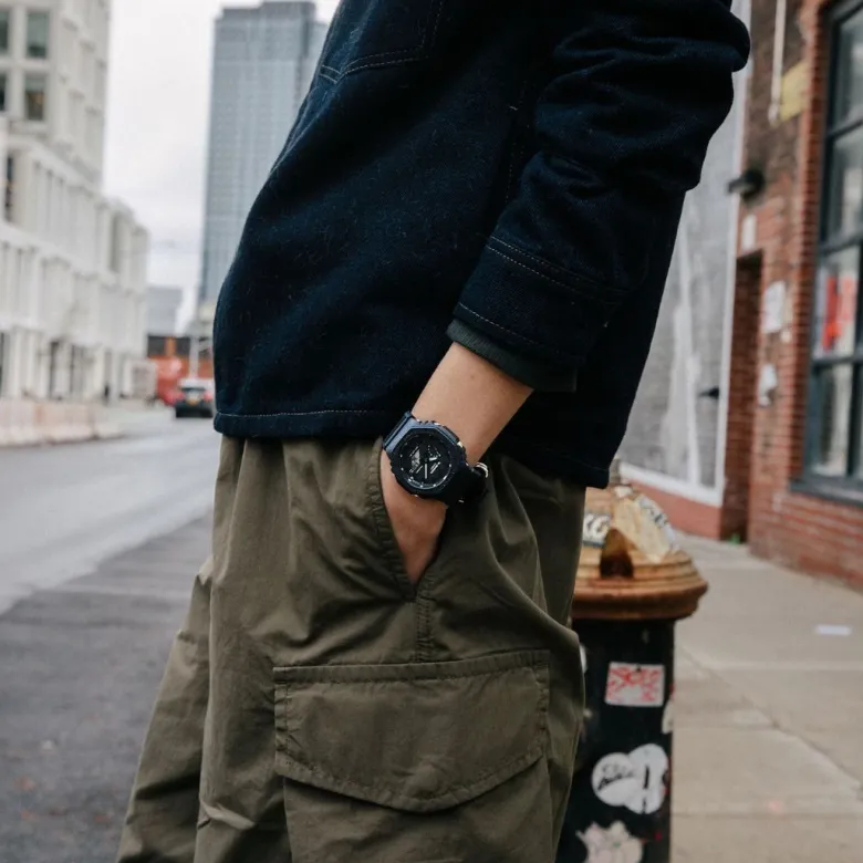 Casio G-Shock GA-2100BCE-1AER rannekello