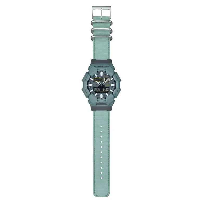 Casio G-Shock GA-010CE-2AER rannekello