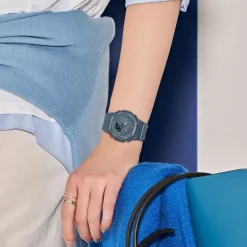 Casio G-Shock GMA-P2100BA-2AER rannekello