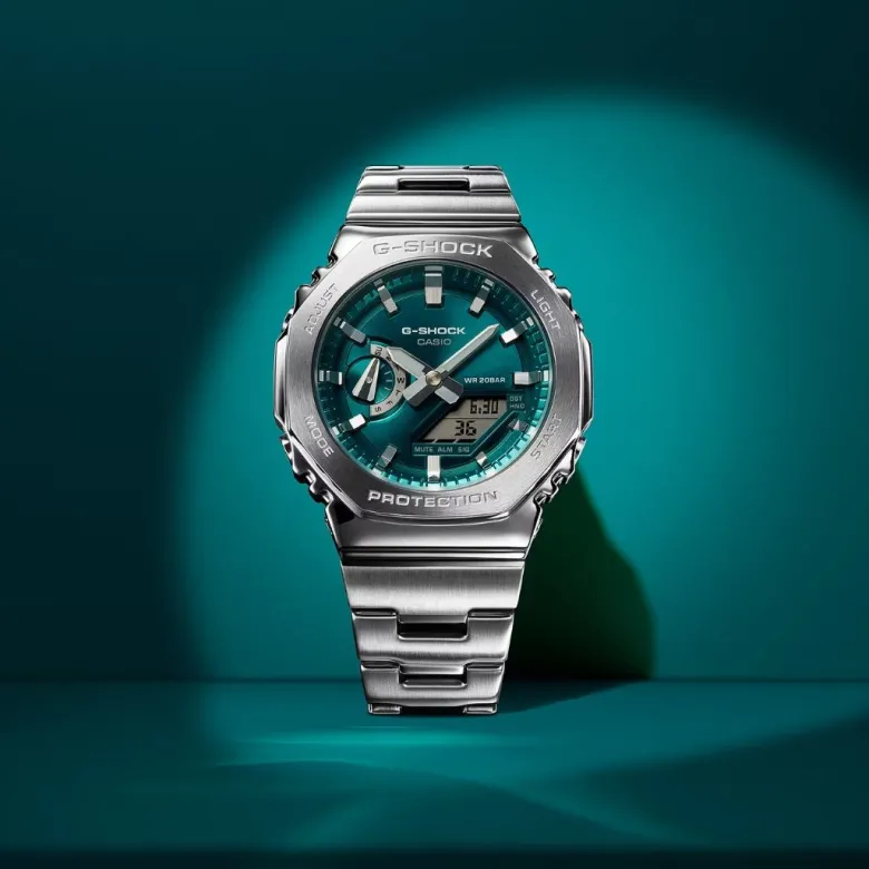 Casio G-Shock GM-2110D-3A1ER rannekello