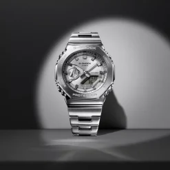 Casio G-Shock GM-2110D-7AER rannekello