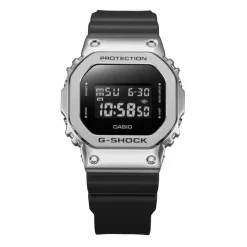 Casio G-Shock GM-5600U-1ER rannekello