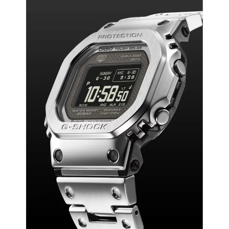 Casio G-Shock GMW-BZ5000D-1ER rannekello