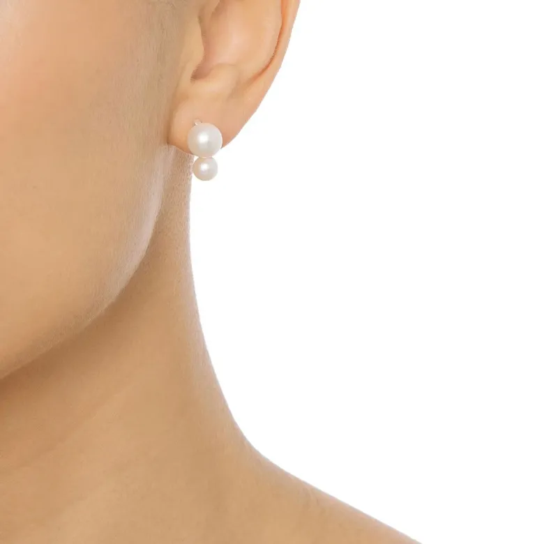 Efva Attling Drip Drop Pearl korvakorut, hopea ja makeanvedenhelmi