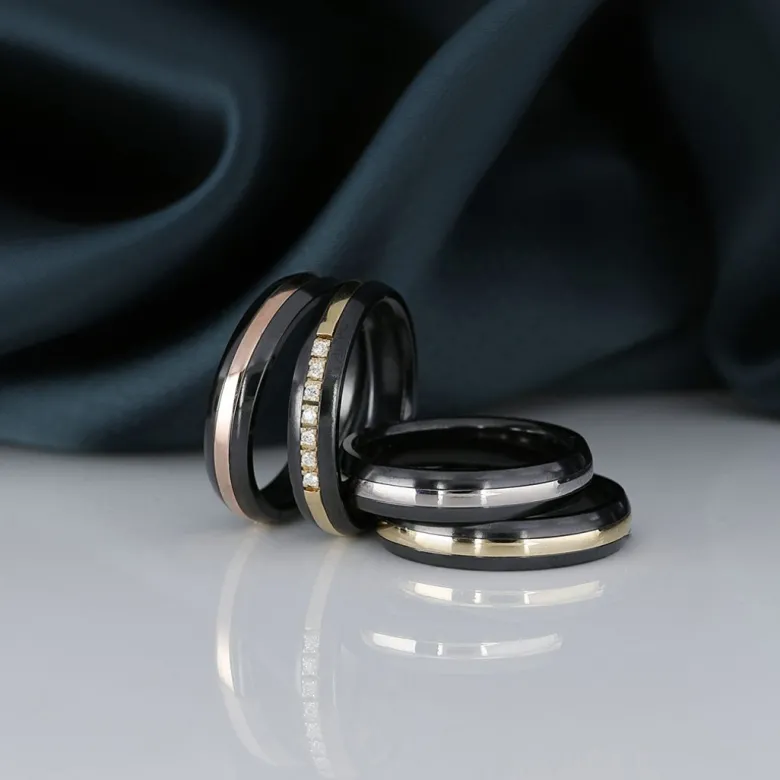 Kohinoor Duetto Black Edition kihlasormus, 4,5 mm, zirkonium valkokultaraidalla 006-093V