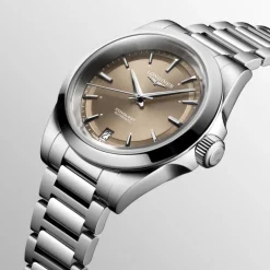 Longines Conquest rannekello L34304626