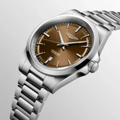 Longines Conquest rannekello L38304626
