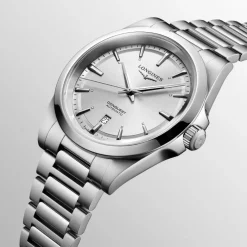 Longines Conquest rannekello L38304726