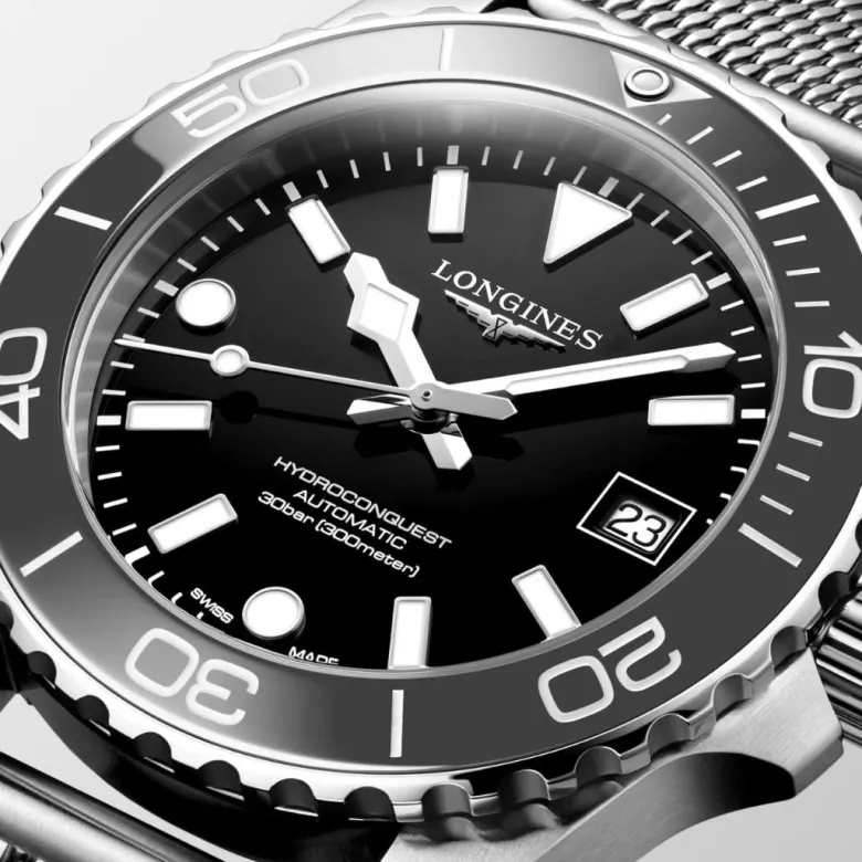Longines HydroConquest, 39mm, rannekello, L37794706