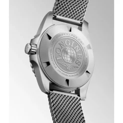Longines HydroConquest, 39mm, rannekello, L37794996