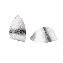 Lumoava Maininki korvakorut, hopea, L54256200000