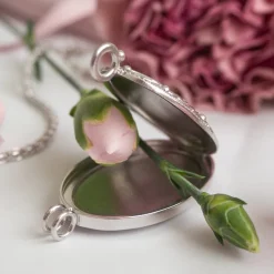 Lumoava Primavera riipus, iso medaljonki