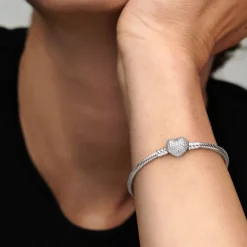 Pandora Moments Sparkling Heart & Snake Chain rannekoru, hopea, 590727CZ