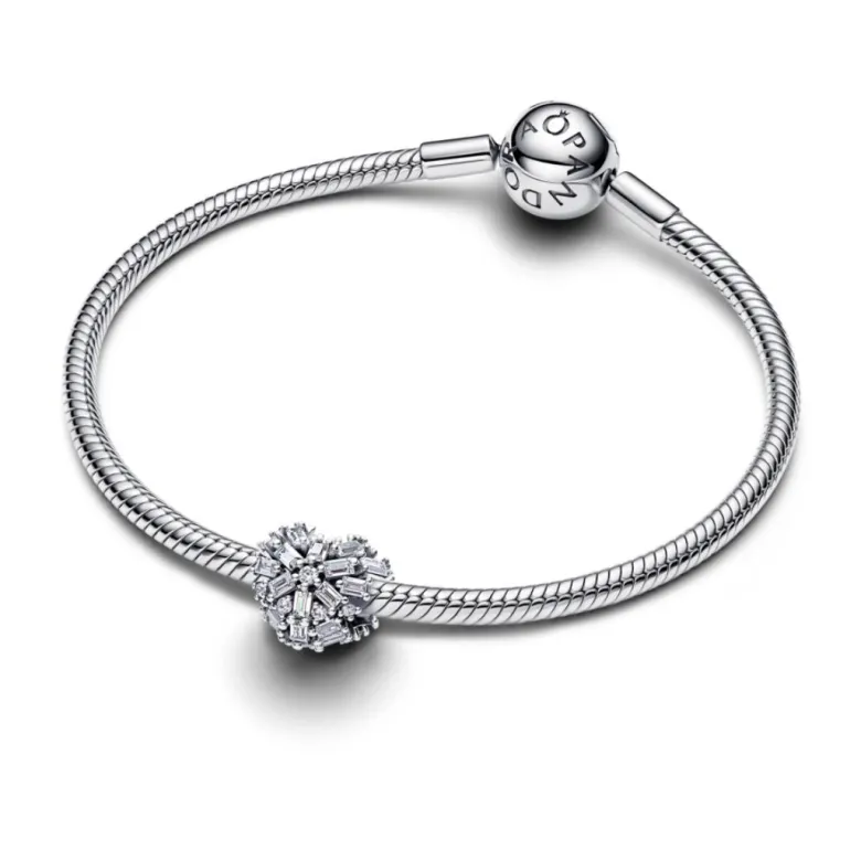 Pandora Moments Sparkling Heart hela, hopea, 794240C01