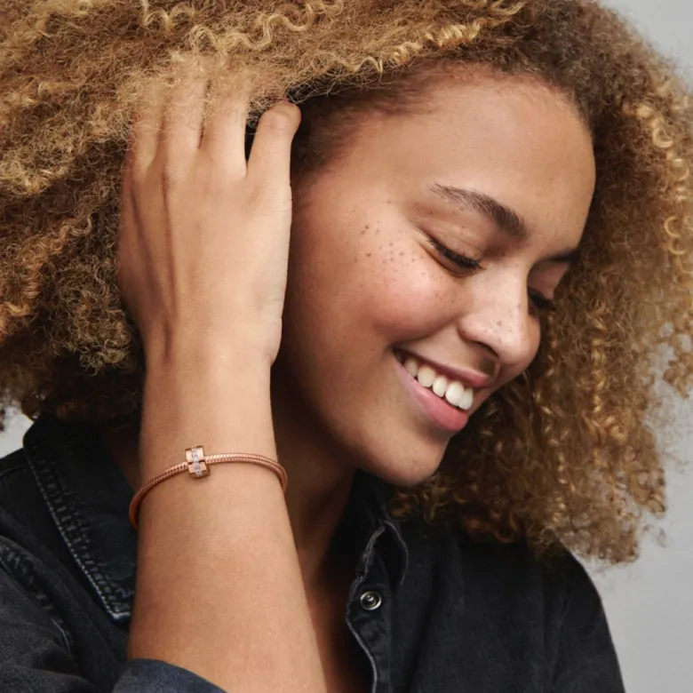 Pandora Moments Sparkling Row Spacer lukkopala, ruusukullattu, 781972CZ