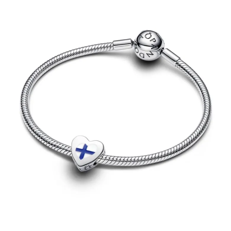 Pandora Moments Suomi sydänlippu hela, hopea, 792015C00