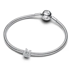 Pandora Moments Textured Horseshoe mini hela, hopea, 794056C00