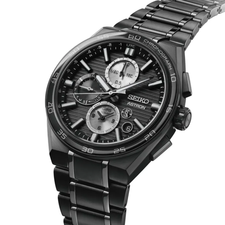 Seiko Astron Premium GPS Solar Dual-Time Chronograph rannekello, SSH179J1